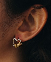 LAPUIS(ラピュイ)Line Coil Heart pierced earrings M