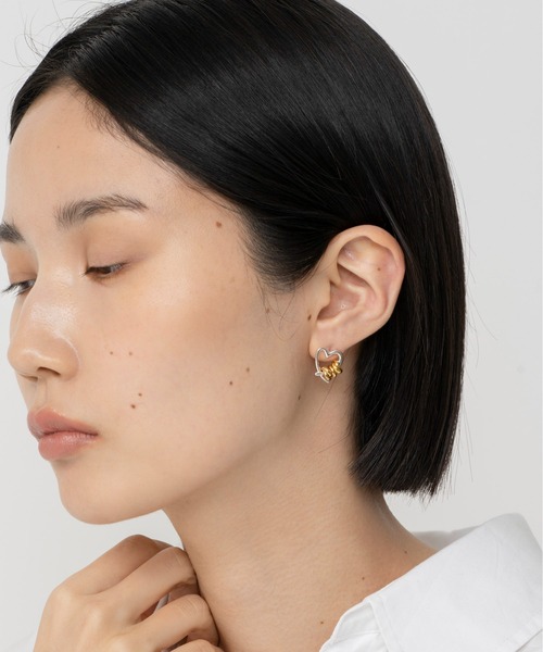 Casselini（キャセリーニ）の「LAPUIS(ラピュイ)Line Coil Heart pierced earrings M（ピアス（両耳用）・レディース・ゴールド/マルチ・FREE）」の19枚目の写真