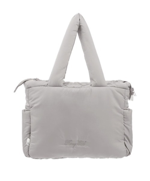 FANCY CLUB(ファンシークラブ)の「韓国ブランド NASTY FANCY CLUB ナスティーファンシークラブ CUDDLE PADDED SHOULDER BAG ロゴバッグ パディッドショルダーバッグ 大容量バッグ ボリュームバッグ 肩掛けバッグ 韓国ファッション 韓国ストリート ストリートファッション(ショルダーバッグ・レディース・ブラック/グレー・ONE SIZE)」の16枚目の写真
