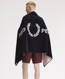 FRED PERRY（フレッドペリー）の「Branded Beach Towel／ロゴビーチタオル（その他小物）」