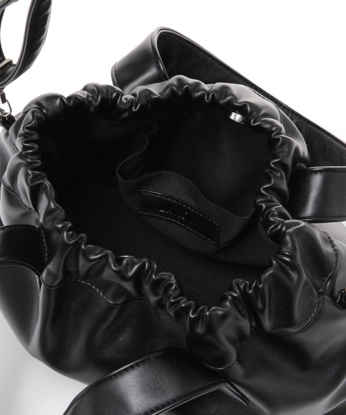 LAKOLE（ラコレ）の「クチギャザーミニショルダーバッグ / 152716（ショルダーバッグ・レディース・シルバー/オフホワイト/ブラック/ピンク・FREE）」の13枚目の写真