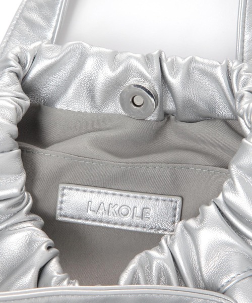 LAKOLE（ラコレ）の「クチギャザーミニショルダーバッグ / 152716（ショルダーバッグ・レディース・シルバー/オフホワイト/ブラック/ピンク・FREE）」の21枚目の写真