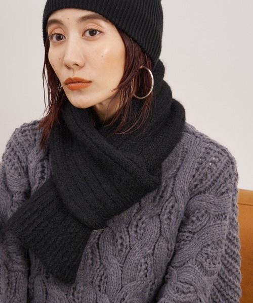 Auntie Rosa Holiday（アンティローザホリデー）の「ワイドリブショートマフラー（マフラー・レディース・グレー/ブラック/カーキ・FREE）」の8枚目の写真