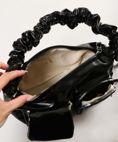 PHILLY(フィリー)の「【PHILLY】ポケット2WAYショルダー(ショルダーバッグ・レディース・ブラック/アイボリー・FREE)」の12枚目の写真