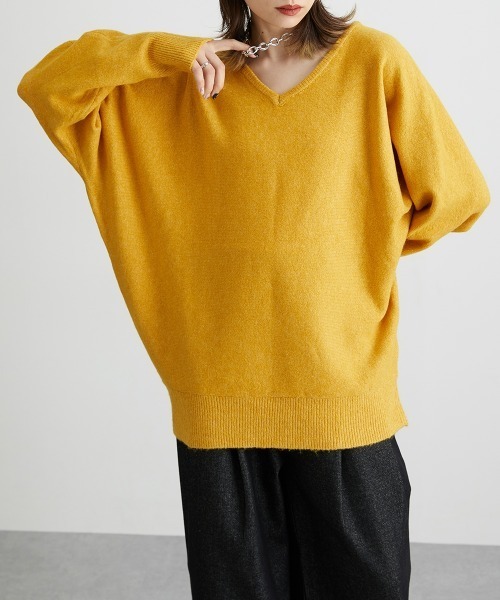 Soiunique（スワユニーク）の「ふんわりオーバーサイズＶネックニット［Soiunique］（ニット/セーター・レディース・ブルー/ブラック/イエロー/杢グレー/レッド・L/LL/M）」の9枚目の写真