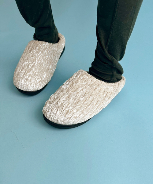 SUBU/スブ】CELOSIA VELVET WHITE（スリッポン）｜SUBU（スブ）の