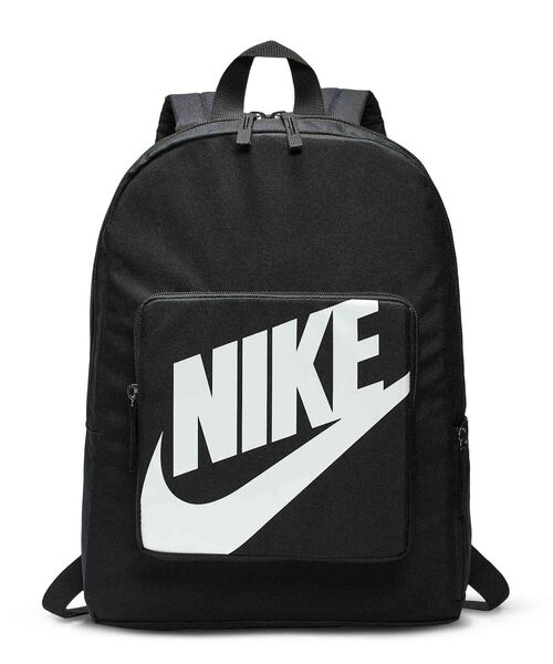 NIKE（ナイキ）の「ナイキ クラシック キッズバックパック (16L) / Nike Classic Kids' Backpack (16L) BA5928-010 Black（バックパック/リュック・キッズ・ブラック・ONE SIZE）」の3枚目の写真