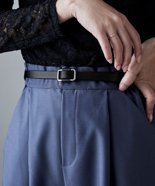 etoll.（エトル）の「スクエアリングスリムレザーベルト（ベルト・レディース・ブラウン/ブラック系その他2/ブラック/ブラウン系その他2・FREE）」の2枚目の写真