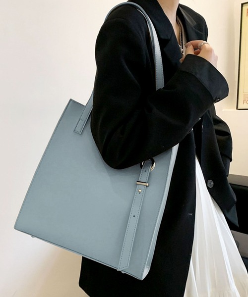 florist（フローリスト）の「【A4対応/2wayベルト調節】別注：アシンメトリーショルダー縦型レザータッチトートバッグ/オフィスバッグ（トートバッグ・レディース・ライラック/ブラック/キャメル/ベージュ/ブルーグレー/モカ・FREE）」の21枚目の写真