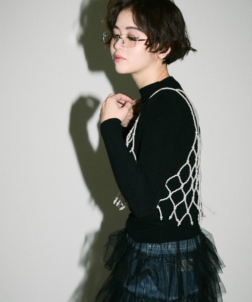 Clum(クルム)の「pearl beads croped bustier / パールビーズクロップドビスチェ(その他トップス・レディース・シルバー/ブラック/その他2/その他1・FREE)」の12枚目の写真