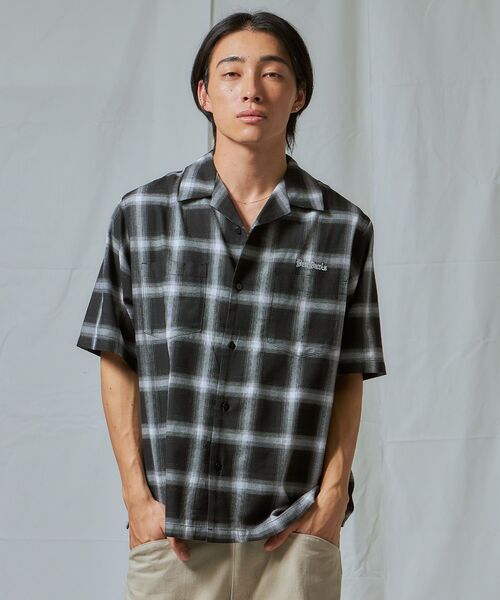 BEN DAVIS(ベンデイビス)の「【BEN DAVIS(ベンデイビス)】CARDS EMB PLAID O/C SHIRT / チェック シャツ ワーク 半袖 刺繍 オープンカラー(シャツ/ブラウス・メンズ・ブルー/ブラック・MEDIUM/LARGE/X-LARGE)」の7枚目の写真