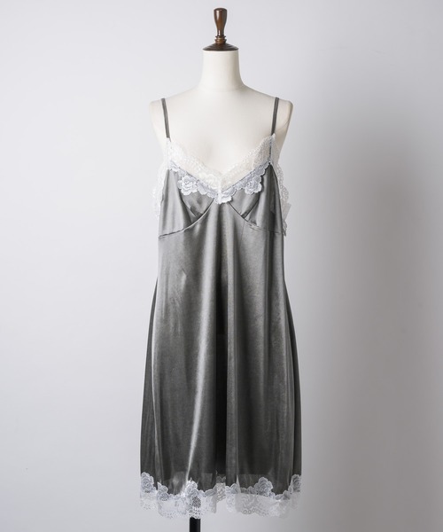yae(ヤエ)の「Lace camisole dress / レースキャミソールドレス(ワンピース・レディース・ブラック/グレー・FREE)」の19枚目の写真