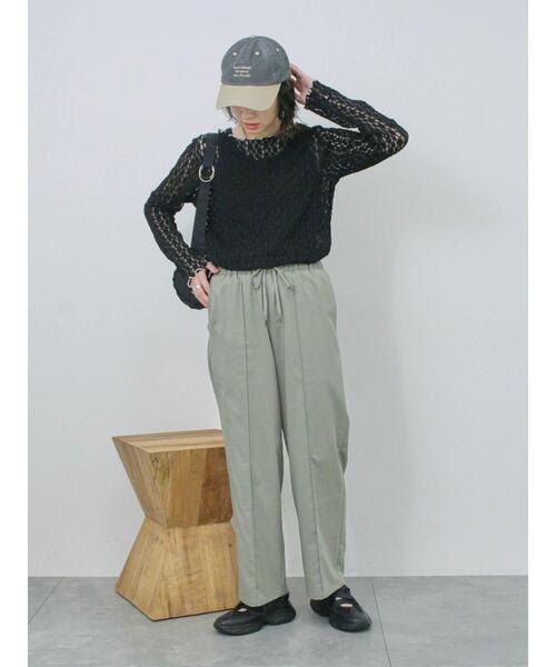 Samansa Mos2 blue（サマンサモスモスブルー）の「◎配色メロウレースプルオーバー（Tシャツ/カットソー・レディース・ベージュ/ブラック/オフホワイト・F）」の19枚目の写真