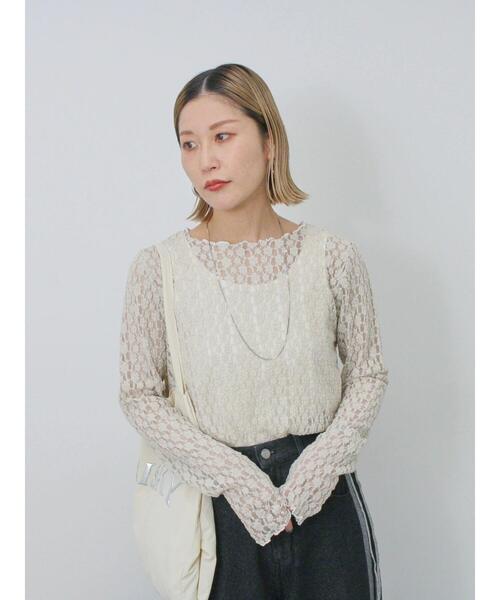 Samansa Mos2 blue（サマンサモスモスブルー）の「◎配色メロウレースプルオーバー（Tシャツ/カットソー・レディース・ベージュ/ブラック/オフホワイト・F）」の10枚目の写真