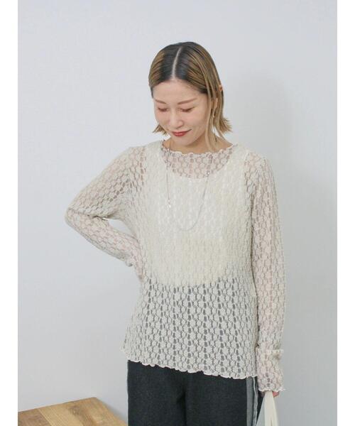 Samansa Mos2 blue（サマンサモスモスブルー）の「◎配色メロウレースプルオーバー（Tシャツ/カットソー・レディース・ベージュ/ブラック/オフホワイト・F）」の6枚目の写真