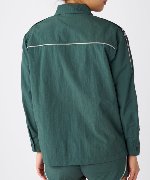 Kappa(カッパ)の「サイドテープシャツジャケット(その他アウター・レディース・ブラック/グリーン・MEDIUM/LARGE/X-LARGE)」の15枚目の写真