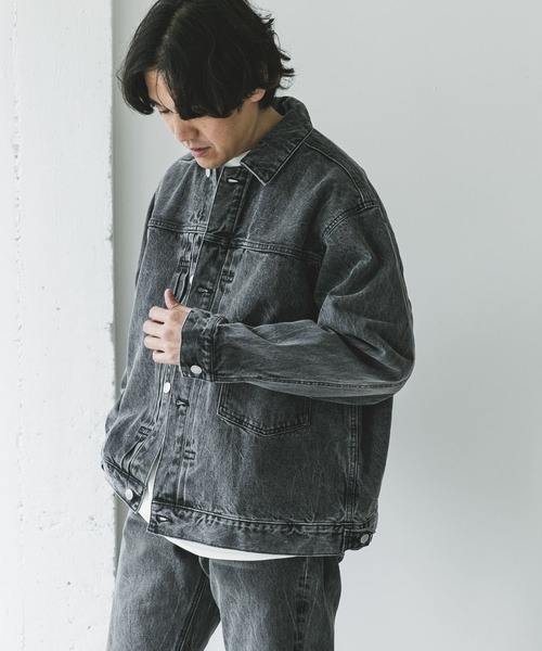 URBAN RESEARCH DOORS（アーバンリサーチドアーズ）の「USED 13.3oz デニムジャケット（デニムジャケット・メンズ・ブラック系その他/ブルー系その他・MEDIUM/LARGE）」の5枚目の写真