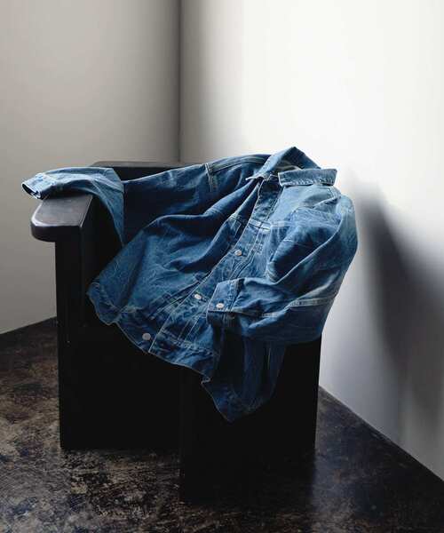 URBAN RESEARCH DOORS（アーバンリサーチドアーズ）の「USED 13.3oz デニムジャケット（デニムジャケット・メンズ・ブラック系その他/ブルー系その他・MEDIUM/LARGE）」の13枚目の写真