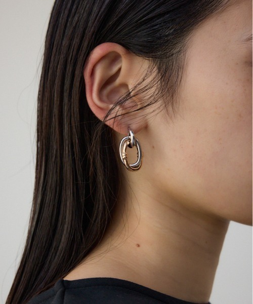 AZUL by moussy(アズールバイマウジー)の「ダブルリングピアス(ピアス(両耳用)・レディース・マルチ・FREE)」の1枚目の写真