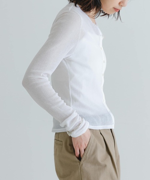 URBAN RESEARCH(アーバンリサーチ)の「『MADE IN JAPAN』シアーテレコショートカーディガン(Tシャツ/カットソー・レディース・ホワイト/ネイビー/イエロー系その他・FREE)」の16枚目の写真