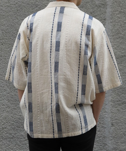 MEN'S BIGI（メンズビギ）の「総柄刺繍オープンカラー半袖シャツ（シャツ/ブラウス・メンズ・ホワイト・03/02）」の3枚目の写真