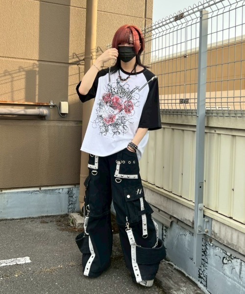 【完売品】おまけ付き REFLEM/レフレム 2WAYワイドデニムカーゴパンツ REFLEM【レフレム】2WAYボンテージワイドデニムカーゴパンツ/全2色