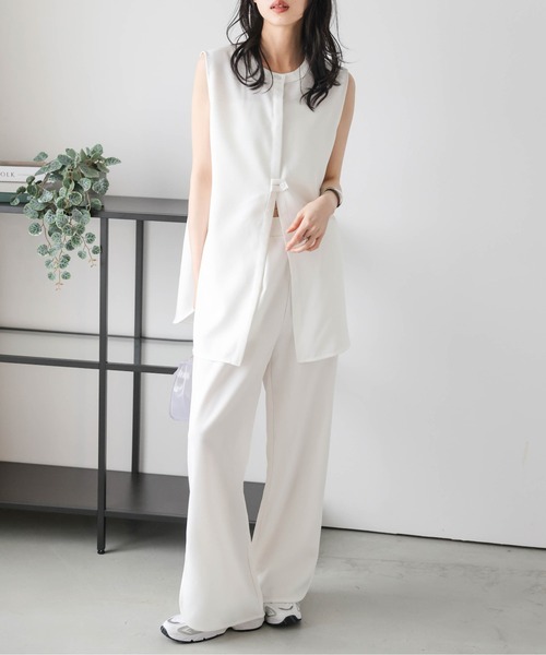 AMELY(エミリー)の「2WAYラウンドスリットセットアップ(セットアップ・レディース・ブラック/オリーブ/ホワイト・フリー)」の2枚目の写真