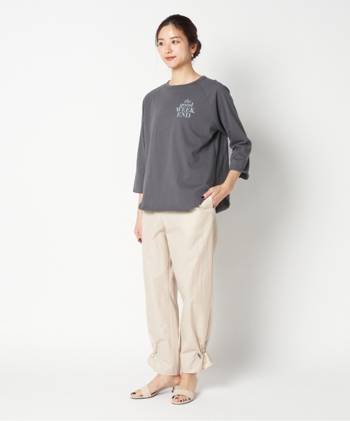 HELIOPOLE（エリオポール）の「LOGO RAGLAN SLEEVE TEE（Tシャツ/カットソー・レディース・ピンク/チャコールグレー/アイボリー・38）」の7枚目の写真