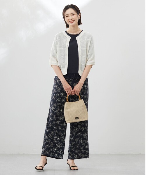 J.PRESS(ジェイプレス)の「【洗える】スムースジャージー レース カットソー(Tシャツ/カットソー・レディース・ホワイト系/イエロー系/ピンク系/ネイビー系/サックスブルー系・T13/T15)」の21枚目の写真
