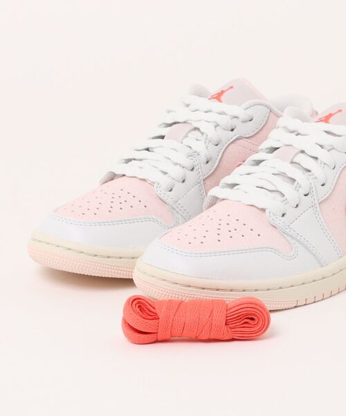 【NIKE】送料/関税込 W AIR JORDAN 1 LOW SE IB8156-133 セール】W AIR JORDAN 1 LOW SE IB8156-133（スニーカー