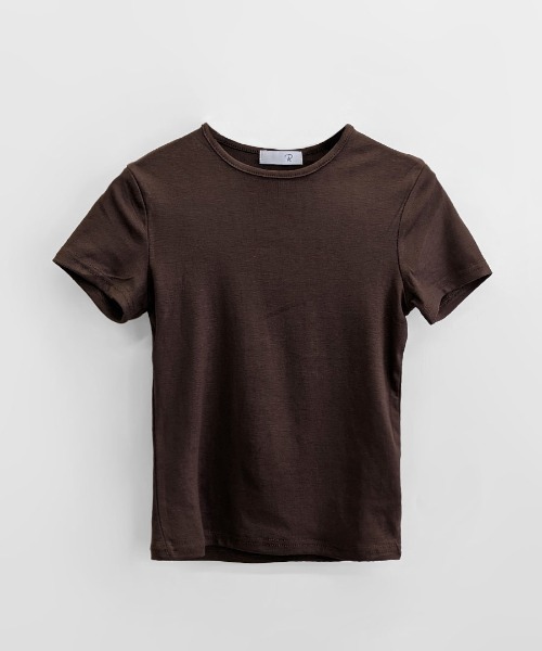 REMUR(レミュール)の「ショート丈半袖Tシャツ(Tシャツ/カットソー・レディース・ブラック/ネイビー/ブラウン/グレー・FREE)」の12枚目の写真