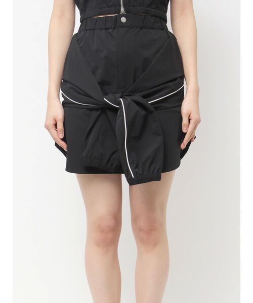 EMODA(エモダ)の「ラップレイヤードスカート(スカート・レディース・ブラック/ホワイト/ブルー・SMALL/MEDIUM)」の2枚目の写真
