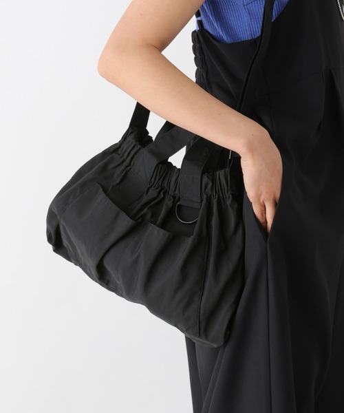 LEPSIM(レプシィム)の「2ポケショルダーバッグ 328004(ショルダーバッグ・レディース・グリーン/ブラック/グレー・ONE SIZE)」の4枚目の写真