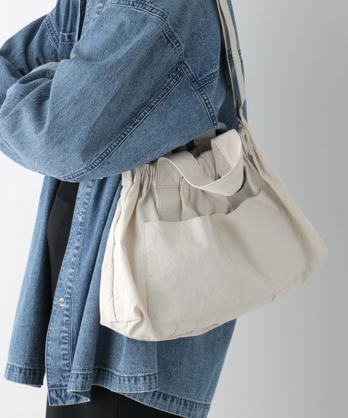 LEPSIM(レプシィム)の「2ポケショルダーバッグ 328004(ショルダーバッグ・レディース・グリーン/ブラック/グレー・ONE SIZE)」の11枚目の写真