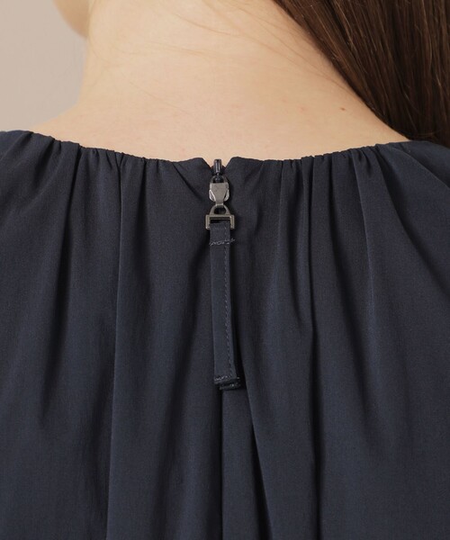 MACKINTOSH LONDON（マッキントッシュ ロンドン）の「コットンナイロンストレッチプルオーバー（シャツ/ブラウス・レディース・ライトブルー/ブラウン系その他5/ネイビー・38）」の13枚目の写真