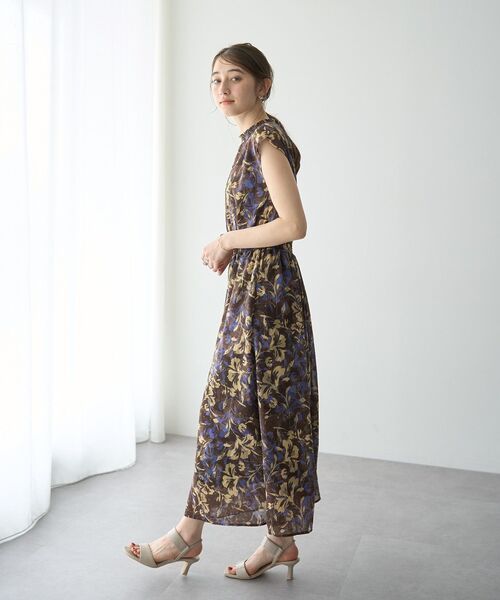 シアージャガードフラワー柄ワンピース（ワンピース）｜YECCA VECCA