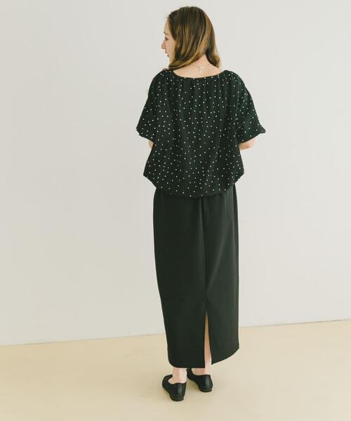 ITEMS URBANRESEARCH(アイテムズ アーバンリサーチ)の「バルーントップス×スカートセット(セットアップ・レディース・ブラック/オフホワイト・FREE)」の11枚目の写真