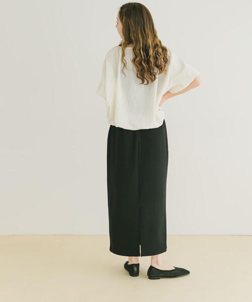 ITEMS URBANRESEARCH(アイテムズ アーバンリサーチ)の「バルーントップス×スカートセット(セットアップ・レディース・ブラック/オフホワイト・FREE)」の5枚目の写真