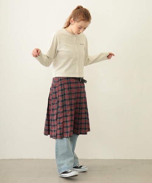 MILKFED.（ミルクフェド）の「FLOWER ELBOW CARDIGAN（カーディガン/ボレロ・レディース・アッシュ/ブラック/ライトピンク/オートミール・ONE SIZE）」の9枚目の写真