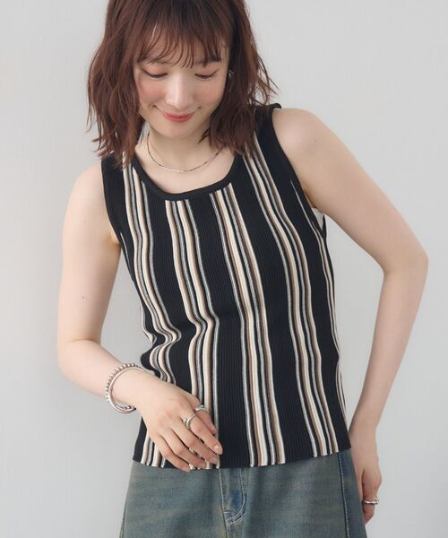 RETRO GIRL(レトロガール)の「マルチストライプNTタンク(タンクトップ・レディース・ブルー系その他/ホワイト系その他/ブラック系その他・FREE)」の3枚目の写真