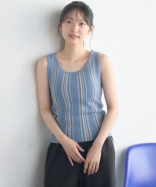 RETRO GIRL(レトロガール)の「マルチストライプNTタンク(タンクトップ・レディース・ブルー系その他/ホワイト系その他/ブラック系その他・FREE)」の5枚目の写真