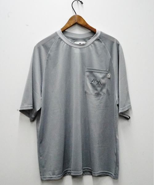 CMF OUTDOOR GARMENT（シーエムエフアウトドアガーメント）の「CMF OUTDOOR GARMENT/シーエムエフ アウトドアガーメント  別注QUICK DRY MESH TEE S/S（Tシャツ/カットソー・メンズ・グレー/ブラック・L/XL/M）」の11枚目の写真