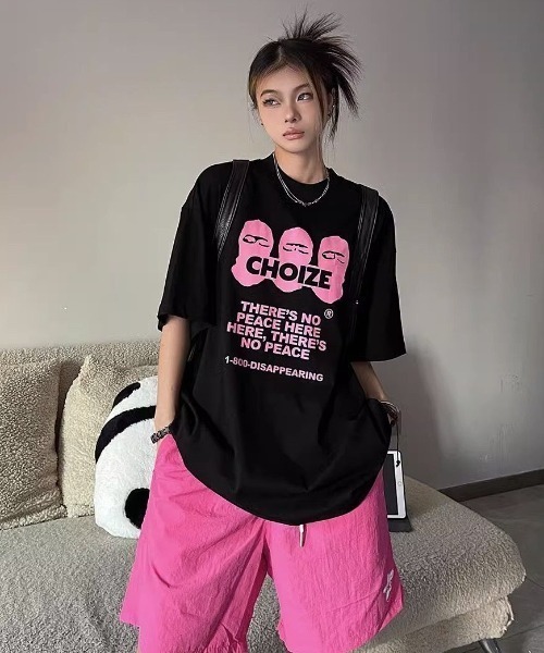lilful(リルフル)の「フロントプリントルーズTシャツ(Tシャツ/カットソー・レディース・ホワイト/ブラック・M/L)」の5枚目の写真