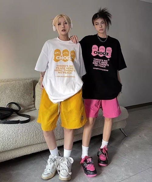 lilful(リルフル)の「フロントプリントルーズTシャツ(Tシャツ/カットソー・レディース・ホワイト/ブラック・M/L)」の8枚目の写真