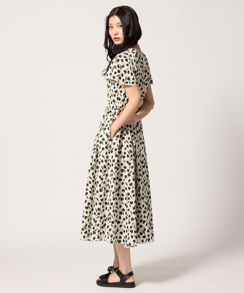TOCCA（トッカ）の「LITTLE TULIP ドレス（ワンピース・レディース・アイボリー系5/ブラック系5・0/2/4/6）」の13枚目の写真