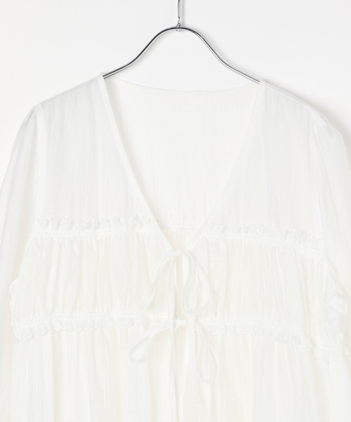 PAGEBOY(ページボーイ)の「【WEB限定】DAILYギャザーブラウス(シャツ/ブラウス・レディース・オフホワイト/ブラック・FREE)」の6枚目の写真