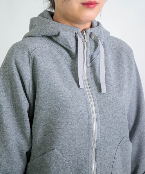 D.M.G.（ドミンゴ）の「[D.M.G / ディーエムジー] ベーシック裏毛 スウェットフーディー（パーカー・レディース・ブラウン/トップグレー・2/3）」の22枚目の写真