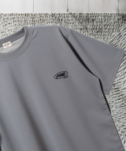 BAYBLO(ベイブロ)の「(SA) 梨地 ワンポイント 半袖 Tシャツ(Tシャツ/カットソー・メンズ・ベージュ/グレー/ブラック/サックスブルー・M/L/LL)」の3枚目の写真