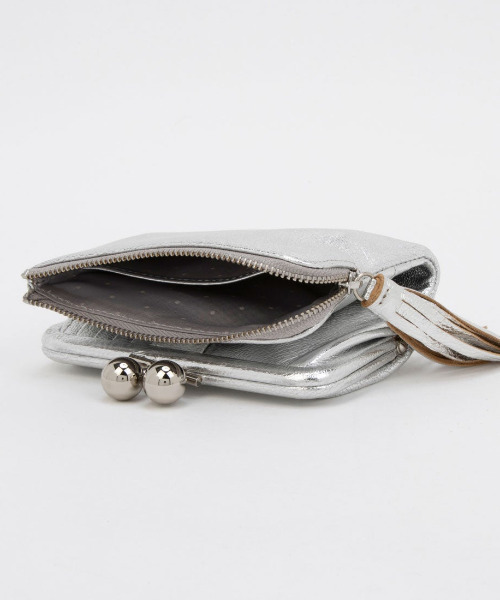 perche（ペルケ）の「ペルケ perche / マルチスタッズがま口二つ折りウォレット（財布・レディース・ブラック/シルバー/ゴールド/グレー・FREE）」の15枚目の写真