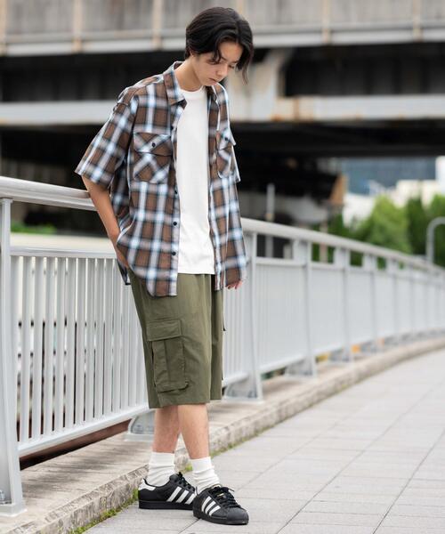 WEGO（ウィゴー）の「WEGO/ナイロンイージーバギーカーゴショーツ（カーゴパンツ・メンズ・オリーブ/ライトグレー/ブラック・MEDIUM/LARGE）」の6枚目の写真